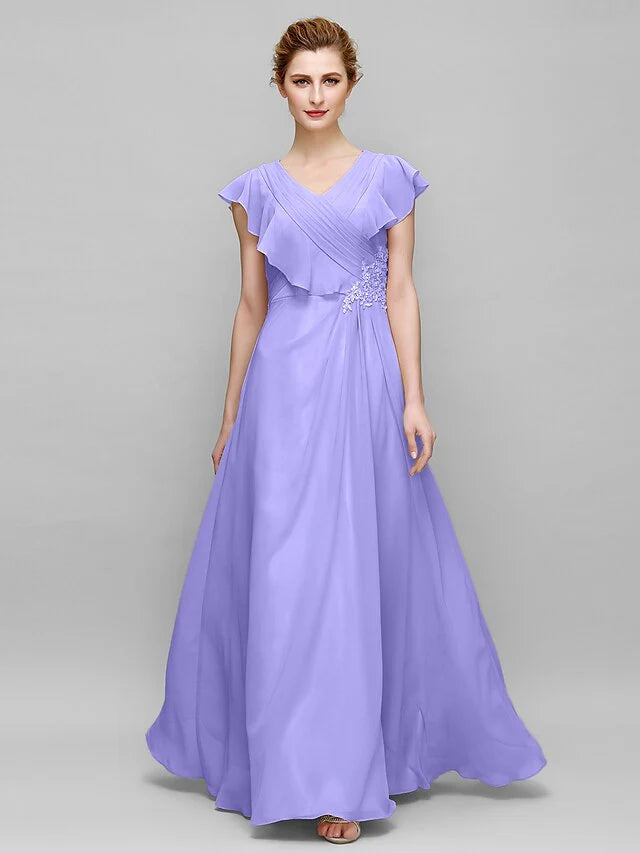 Wholesale Sheath / Column Mother of the Bride Dress Plus Size Elegant V Neck Floor Length Chiffon Sleeveless with Criss Cross Appliques
